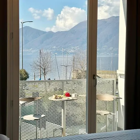 Villa Lakeview Luino